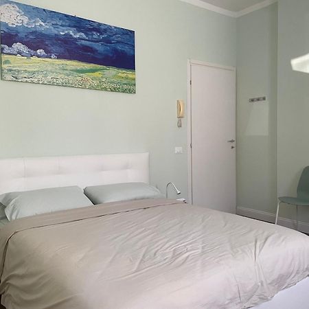 Monolocale Salvia Self Check In Apartment Pavia Exterior foto